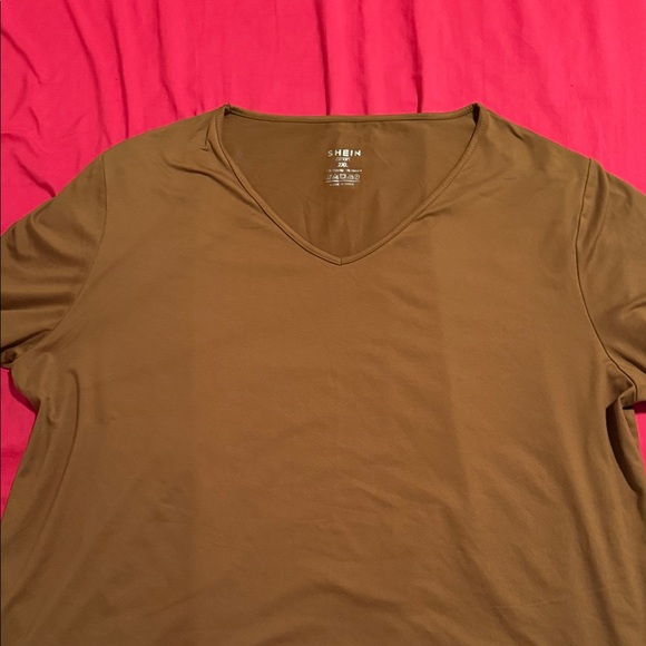 SHEIN Chestnut V-Neck Tee - Picture 1 of 10
